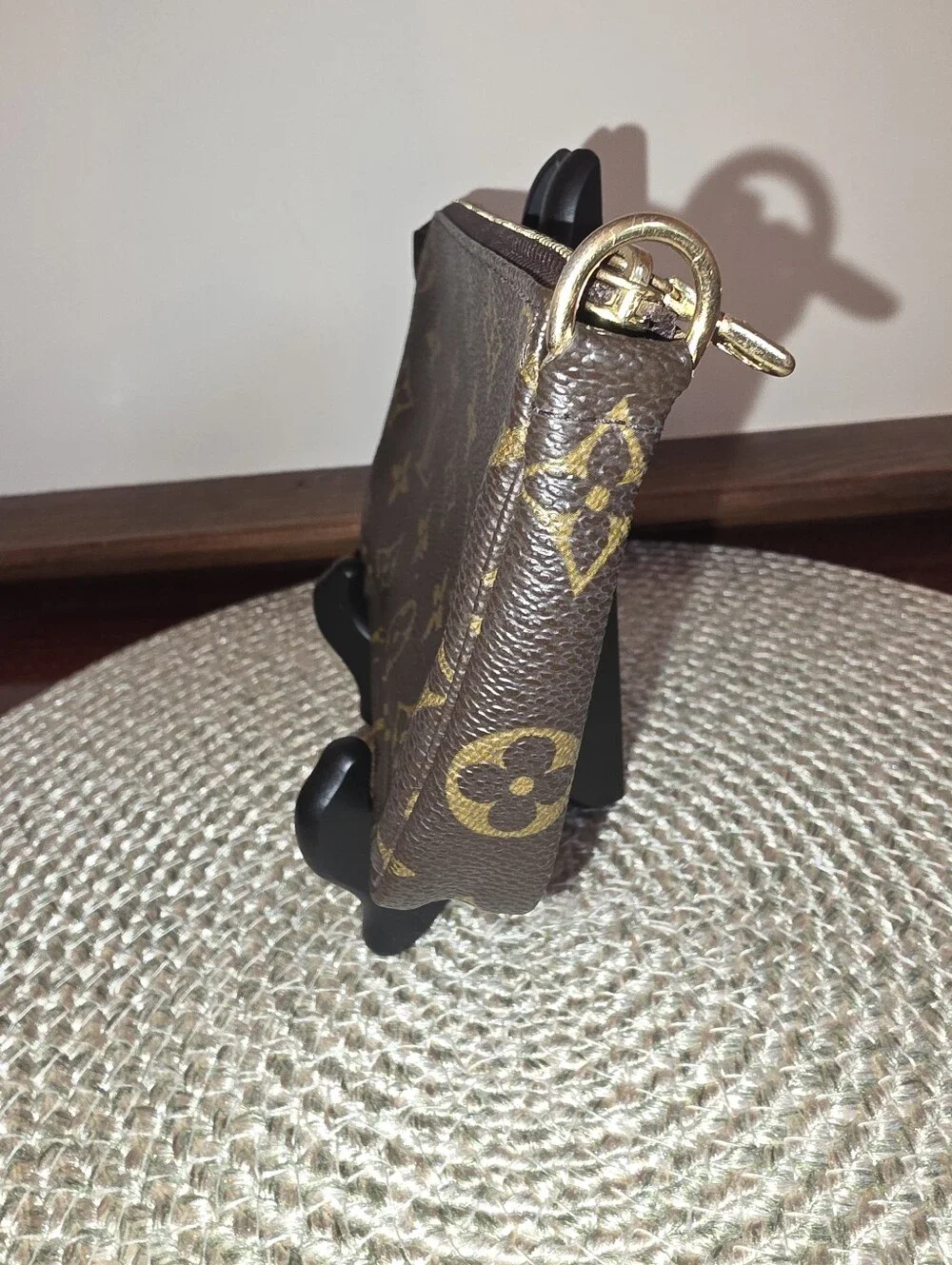 Pre-loved Authentic Louis Vuitton Monogram Mini Pochette Accessories